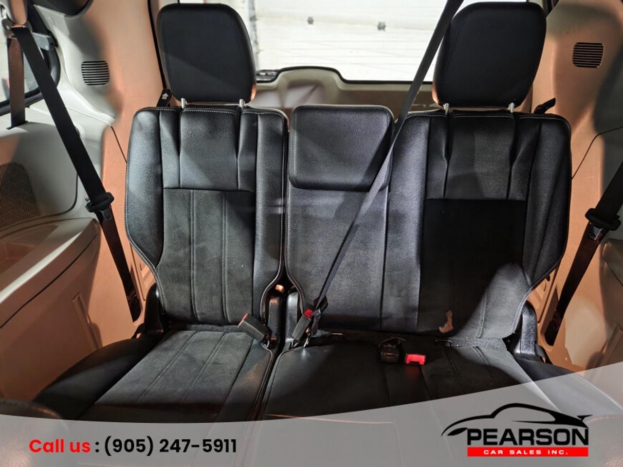 2017 Dodge Grand Caravan SXT Premium Plus Photo