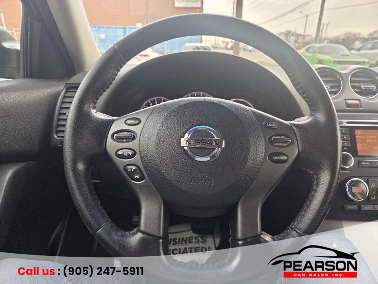 2011 Nissan Altima SL Photo