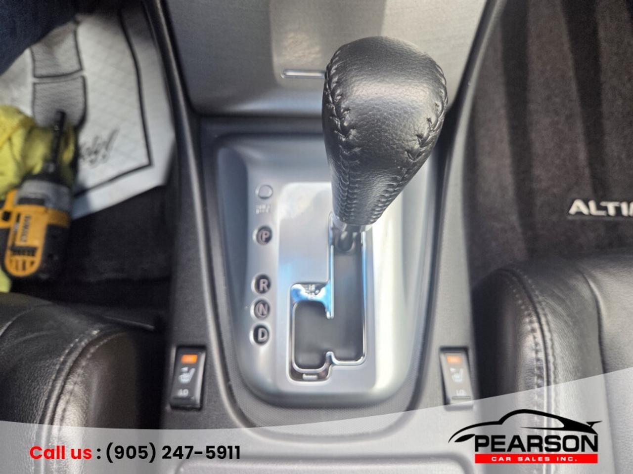 2011 Nissan Altima SL Photo