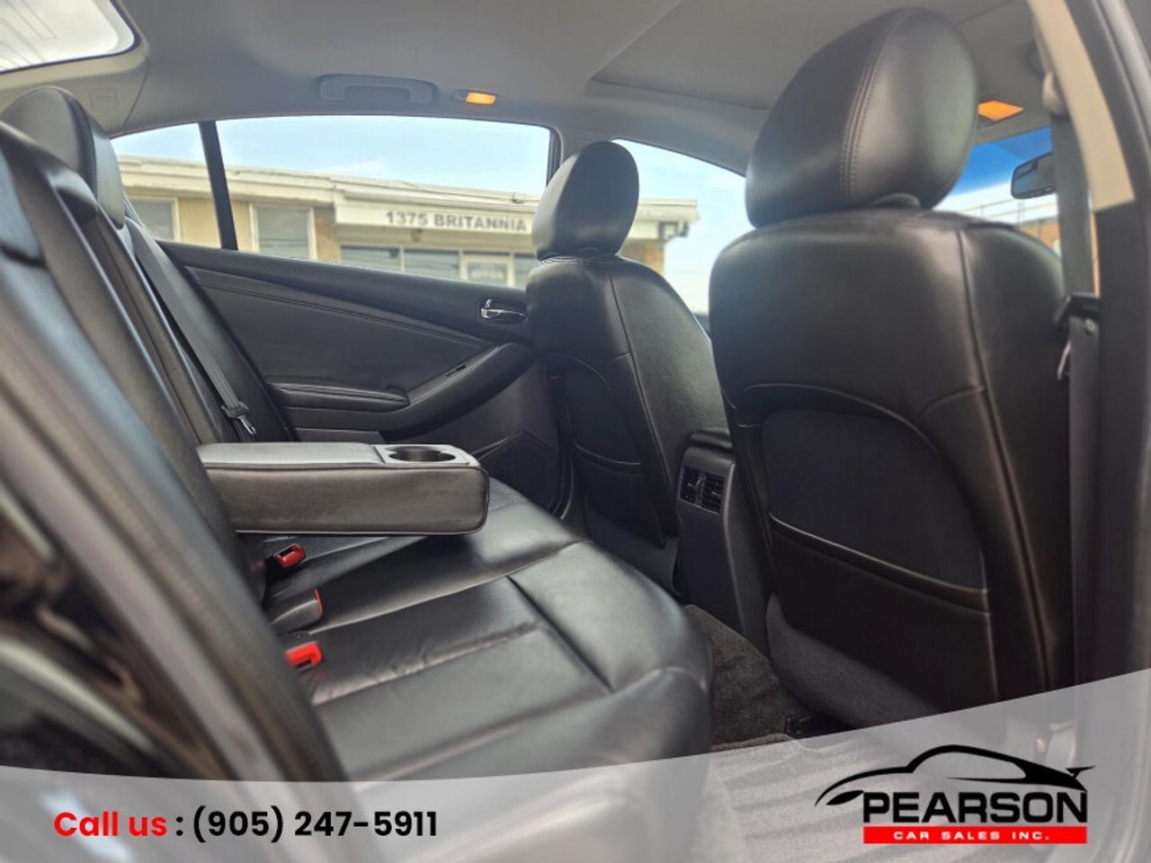 2011 Nissan Altima SL Photo