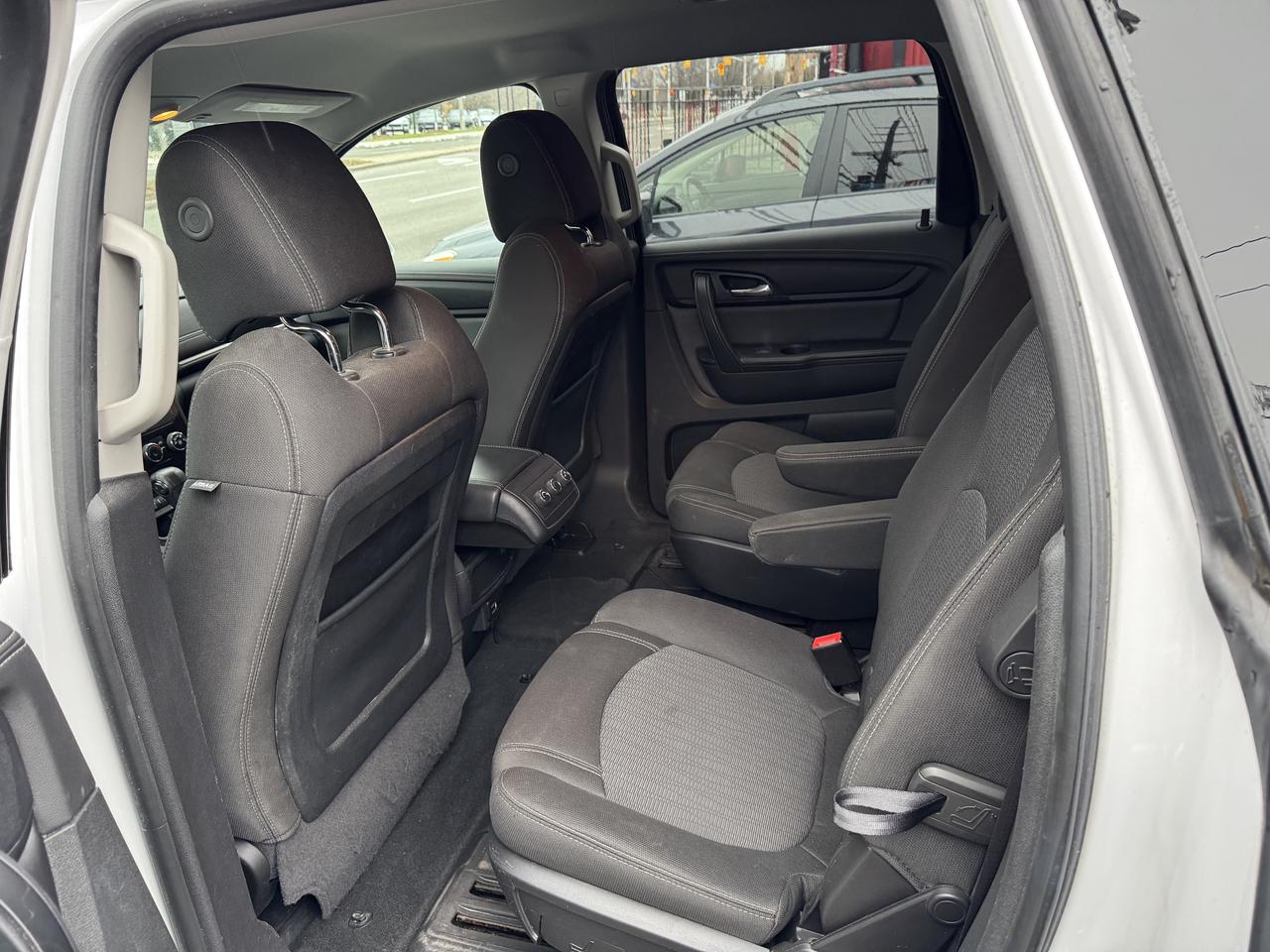 2016 Chevrolet Traverse 1LT Photo