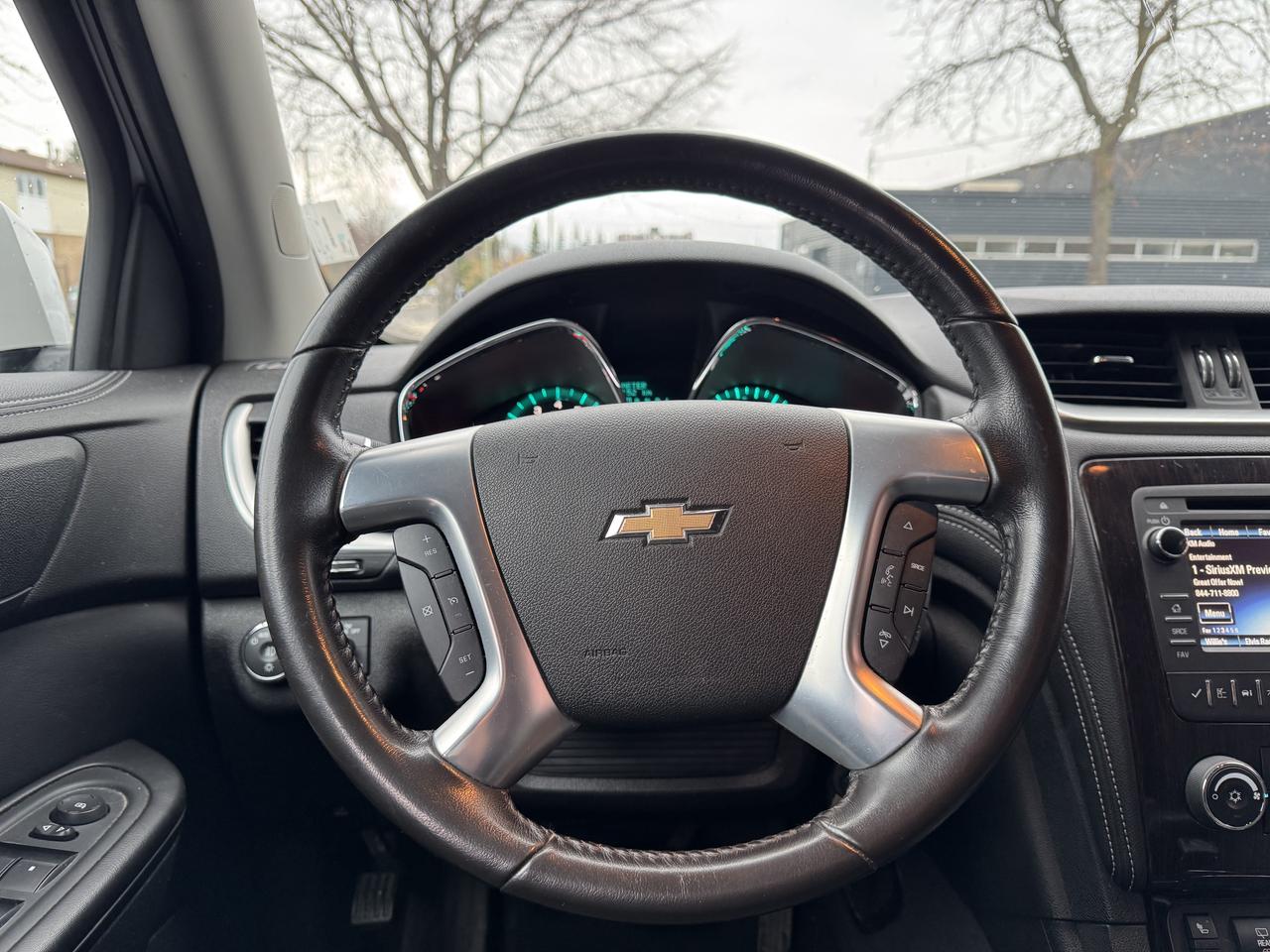 2016 Chevrolet Traverse 1LT Photo