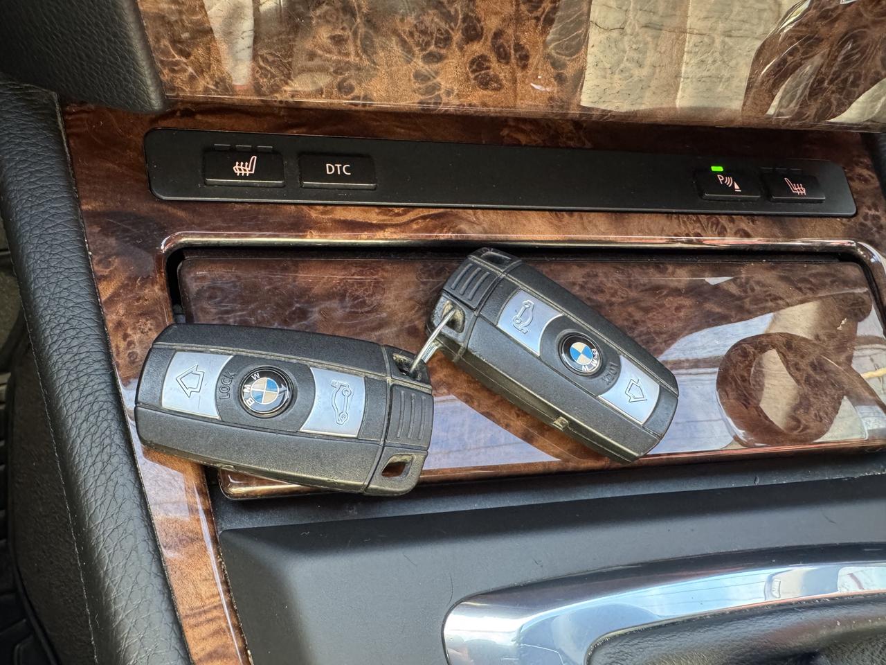 2010 BMW 6-Series 650i M-Package Photo