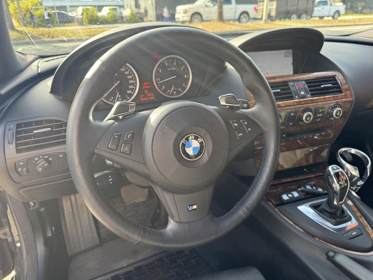 2010 BMW 6-Series 650i M-Package Photo