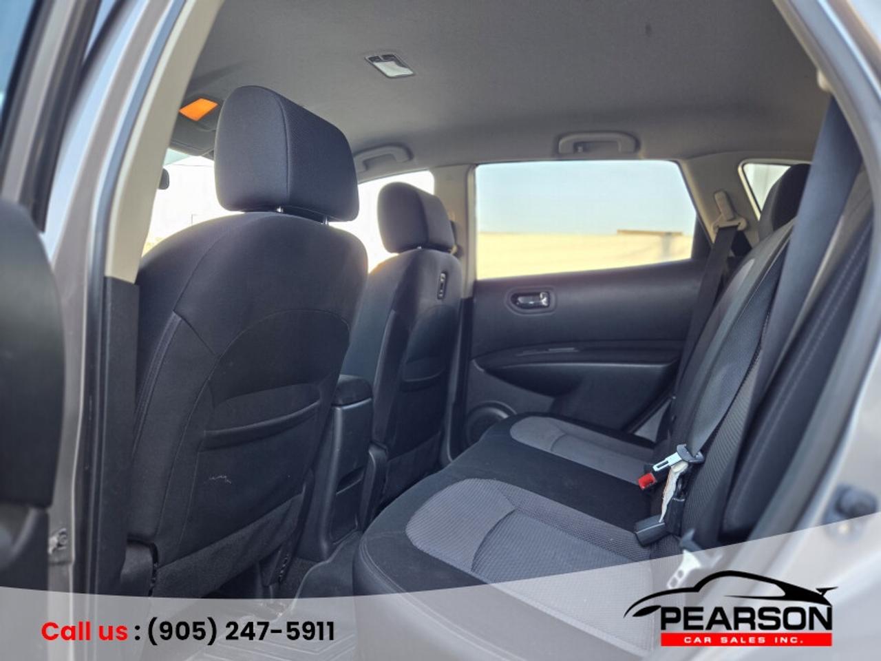 2012 Nissan Rogue SV Photo