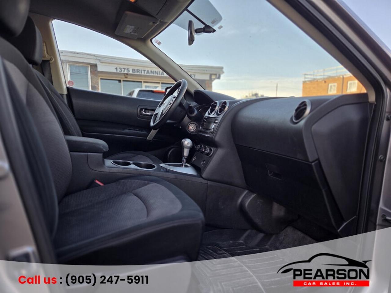 2012 Nissan Rogue SV Photo