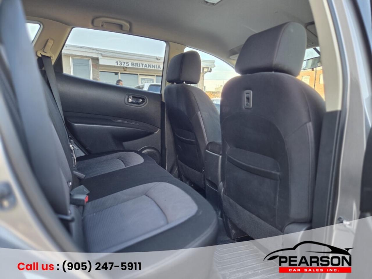 2012 Nissan Rogue SV Photo