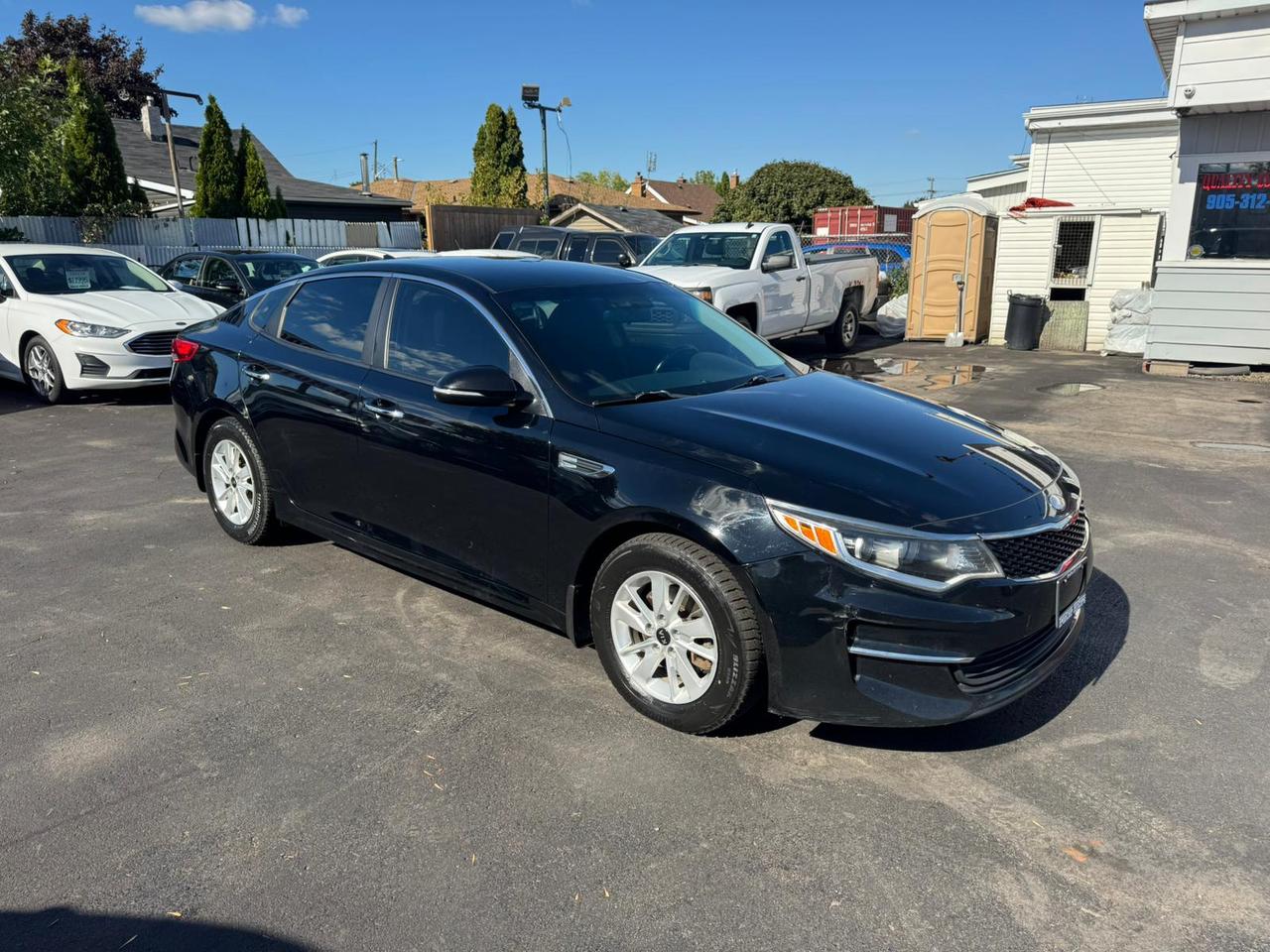 2018 Kia Optima LX Photo2