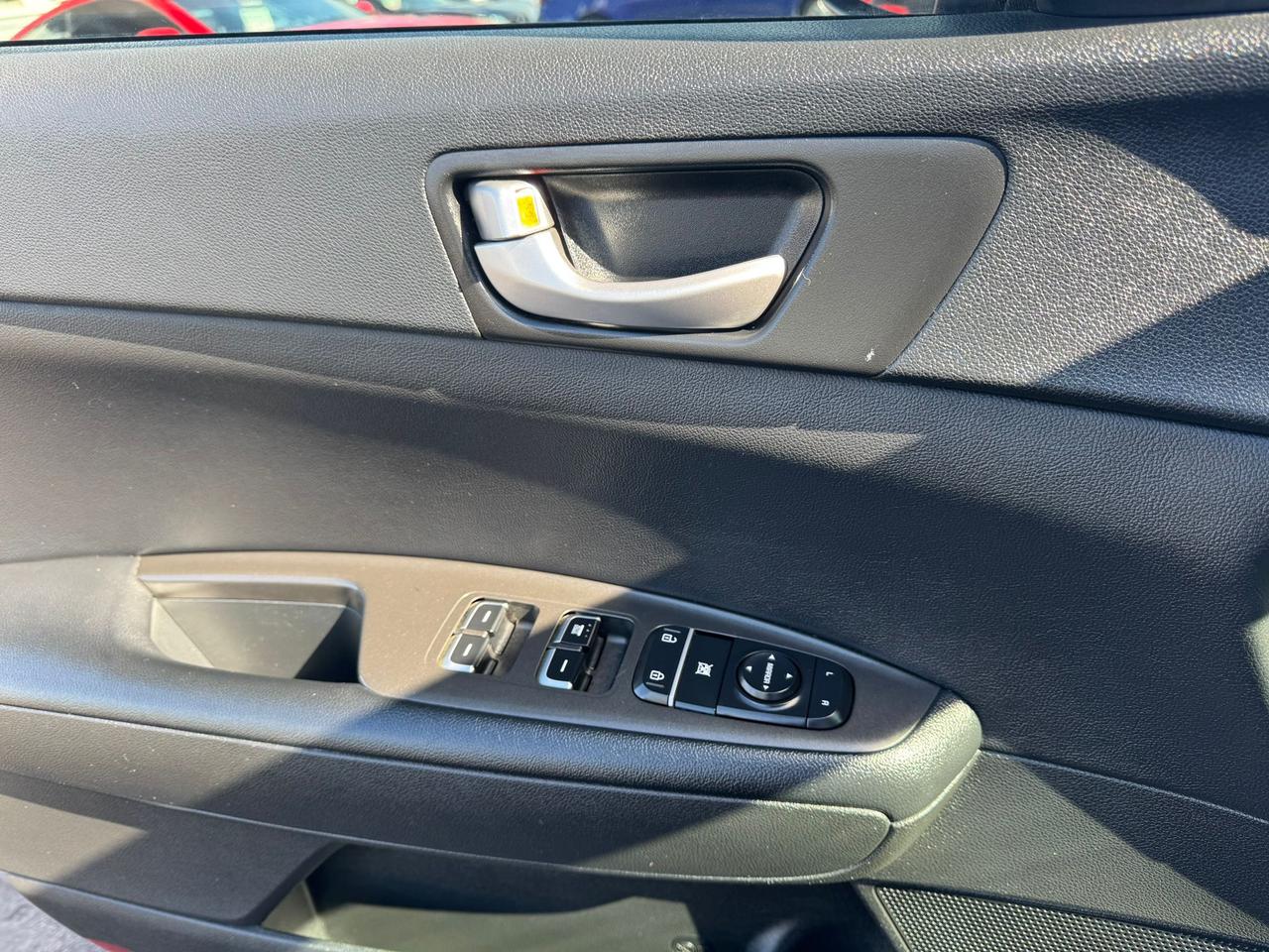 2018 Kia Optima LX Photo