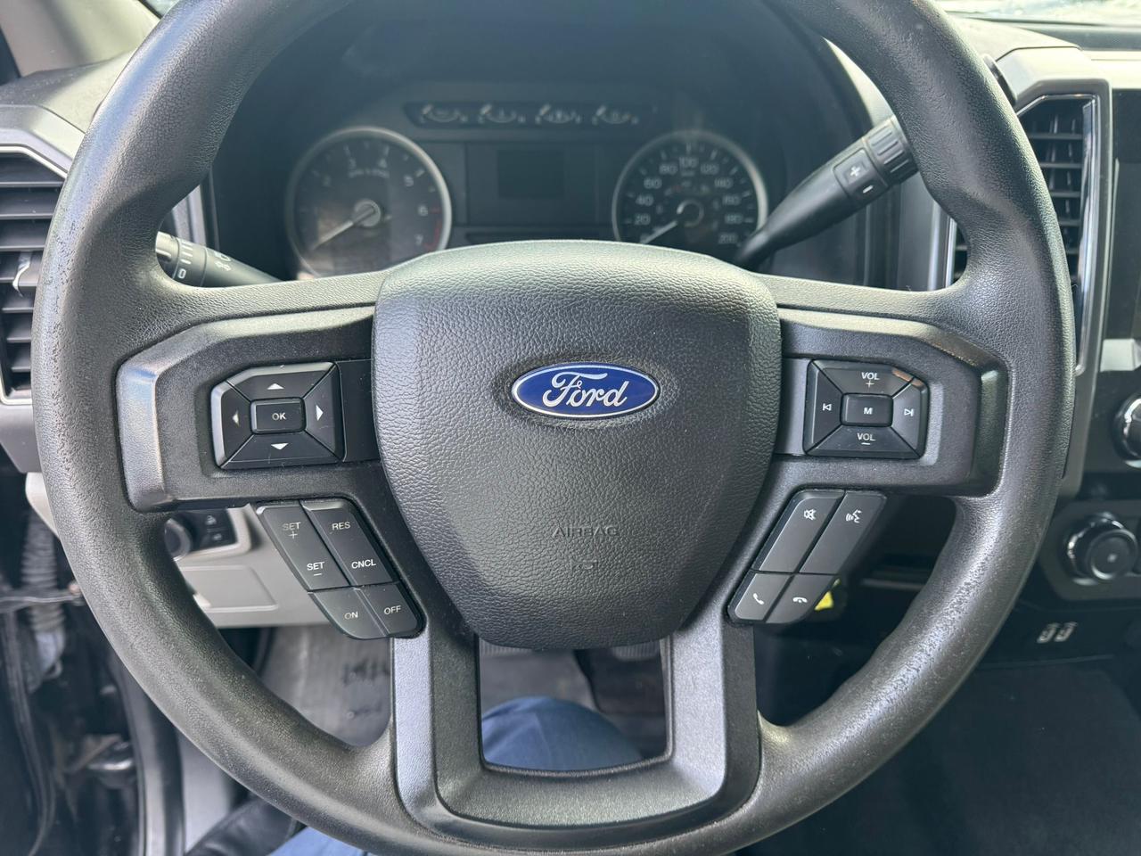 2020 Ford F-150 XLT Photo