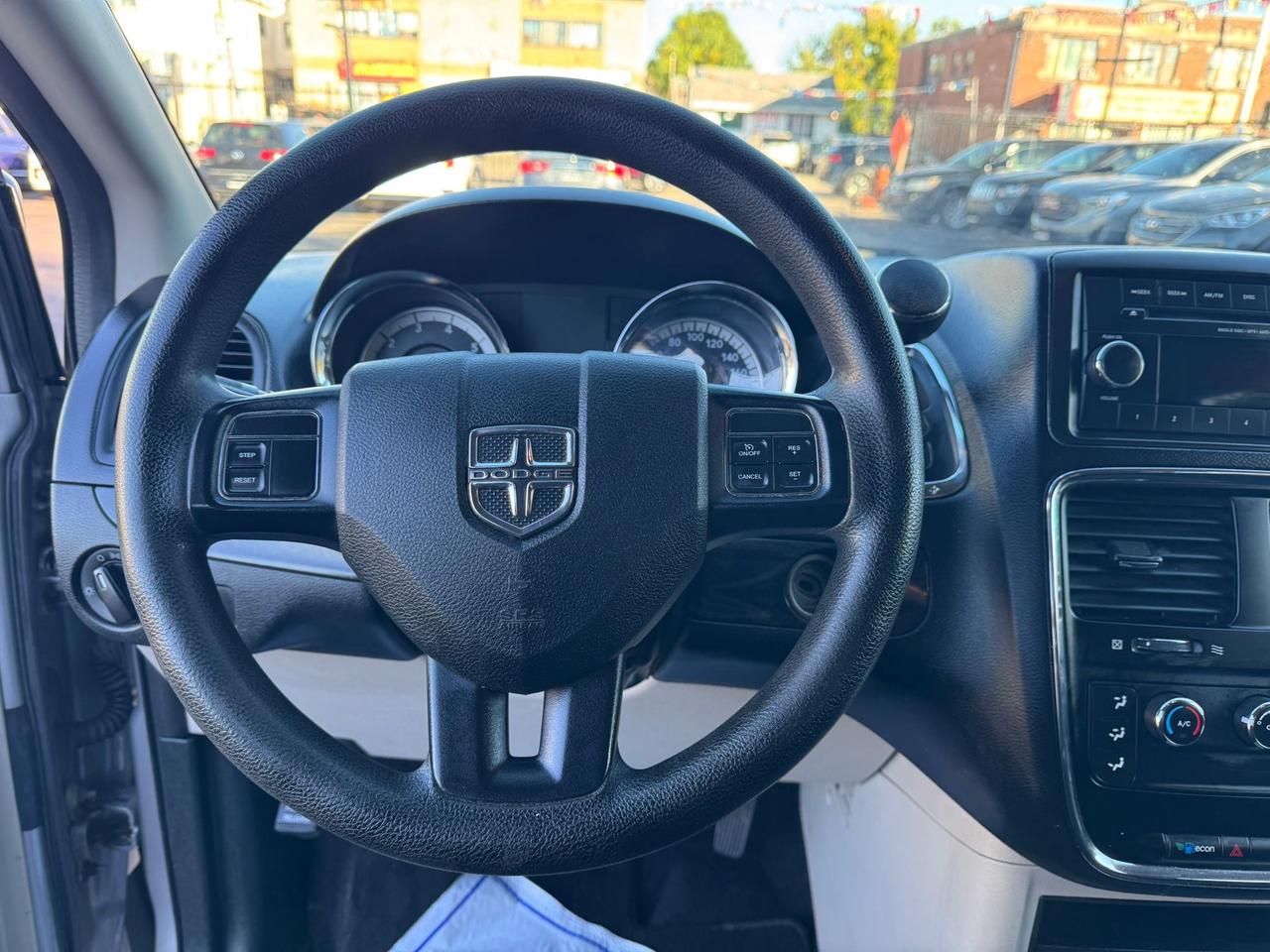 2014 Dodge Grand Caravan SE Photo