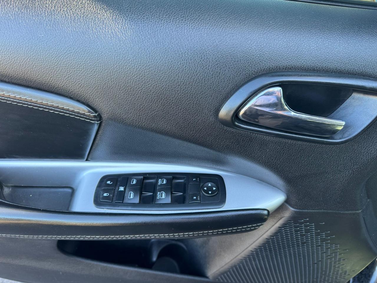 2016 Dodge Journey R/T Photo