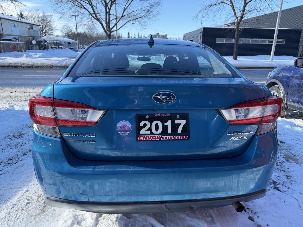 2017 Subaru Impreza Premium Photo4