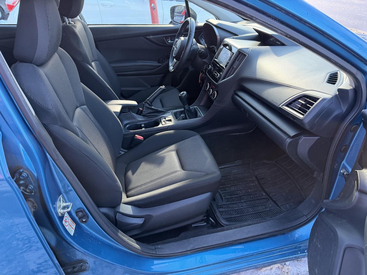 2017 Subaru Impreza Premium Photo