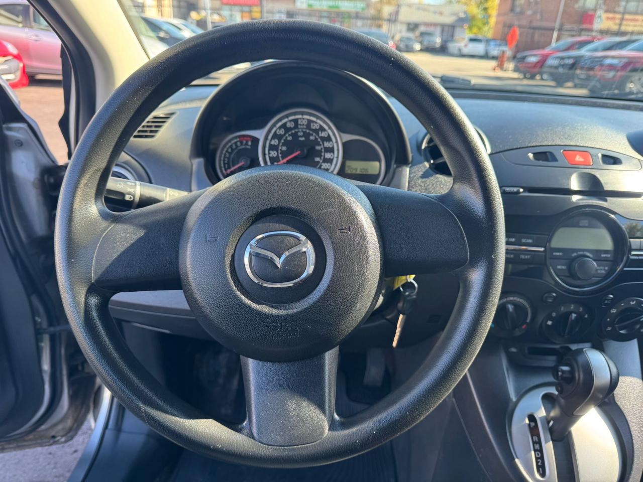 2011 Mazda MAZDA2 SPORT Photo