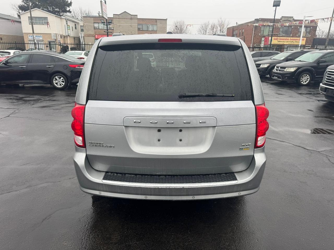 2017 Dodge Grand Caravan SE Photo