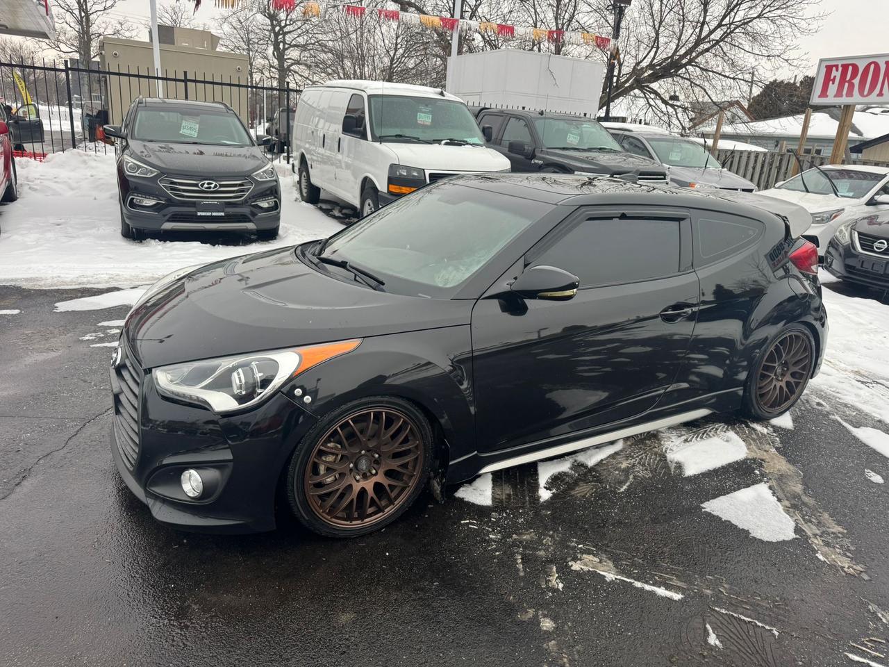 2016 Hyundai Veloster Turbo Photo