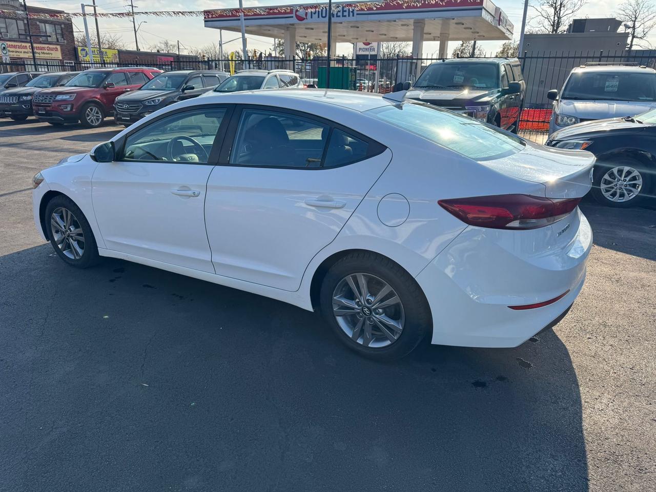 2018 Hyundai Elantra SEL Photo