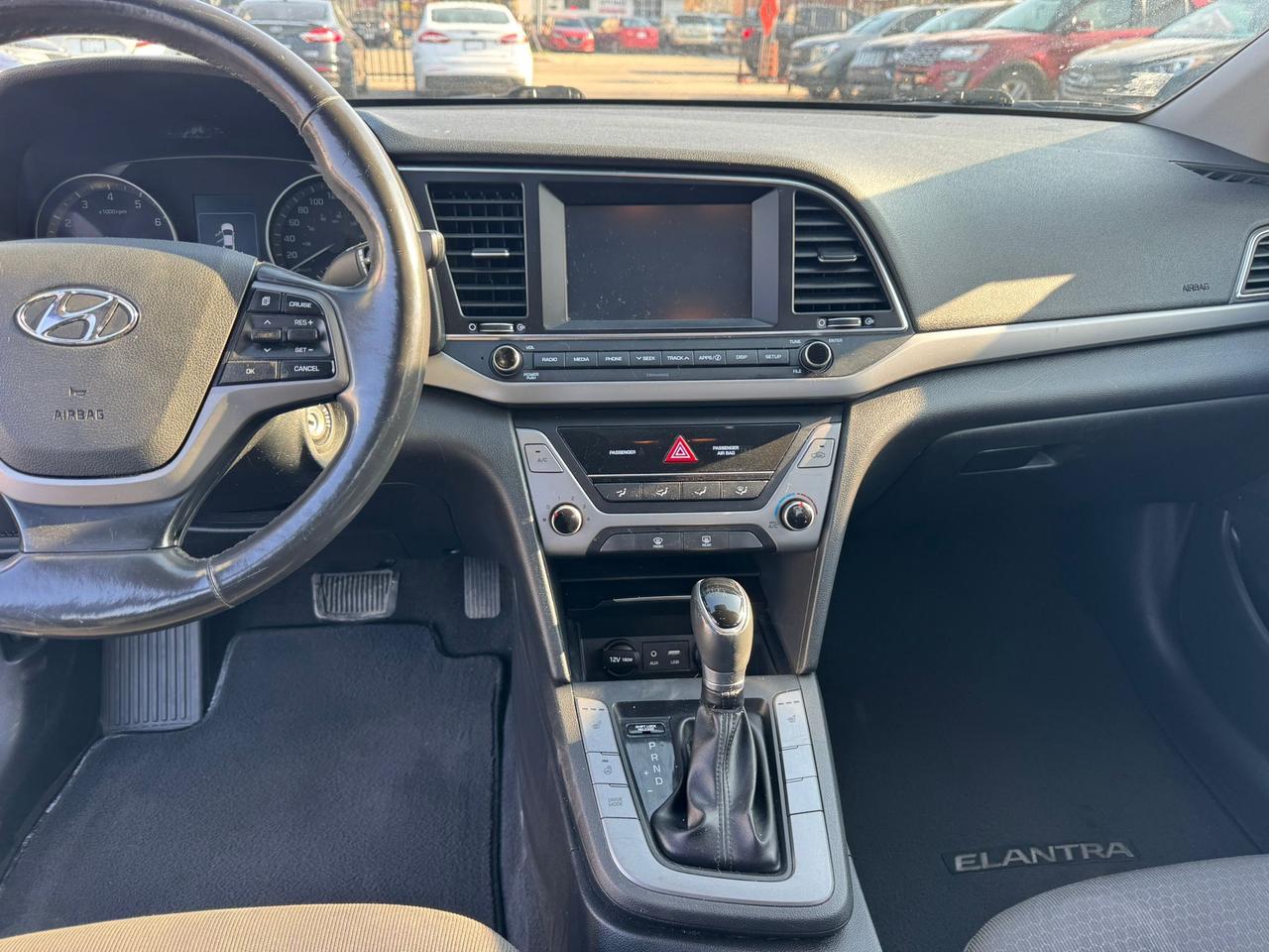 2018 Hyundai Elantra SEL Photo