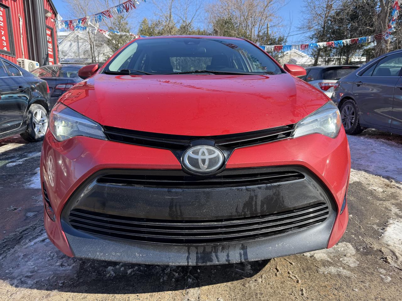 2018 Toyota Corolla LE Photo