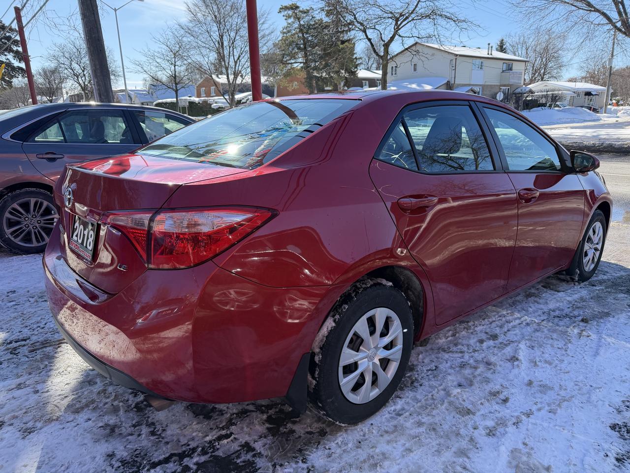 2018 Toyota Corolla LE Photo