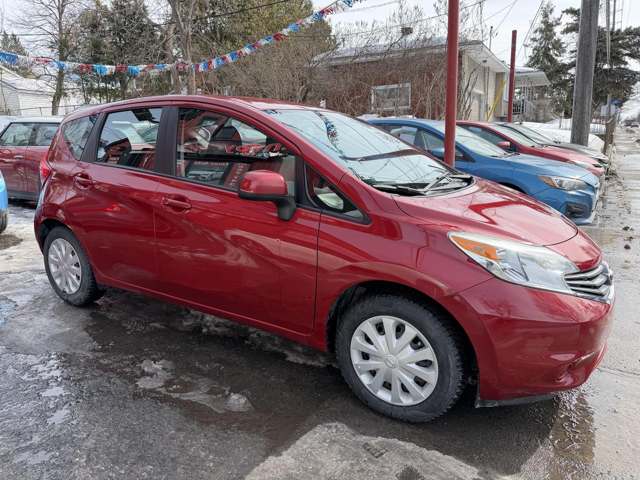 2014 Nissan Versa Note SV Photo2