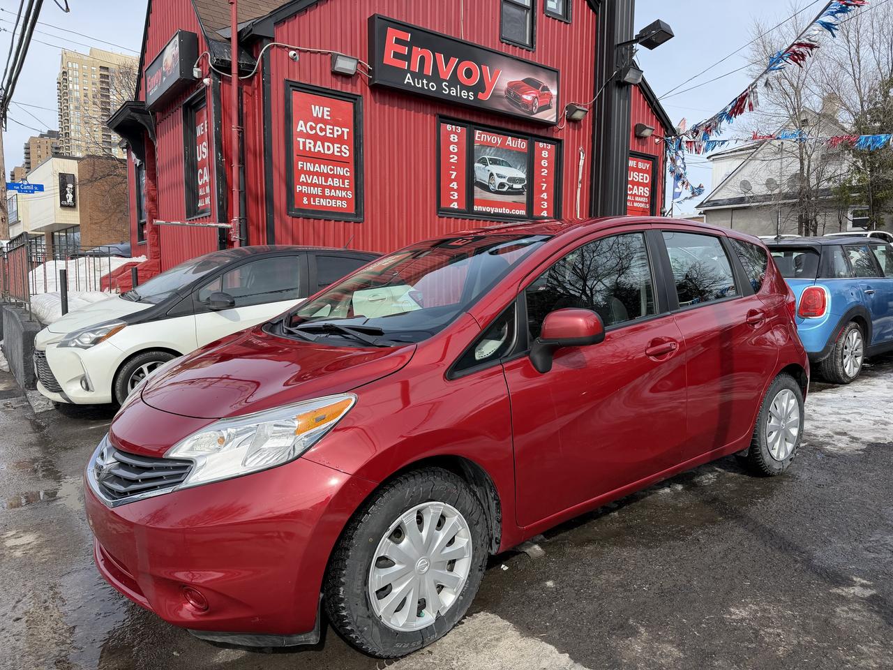 2014 Nissan Versa Note SV Photo