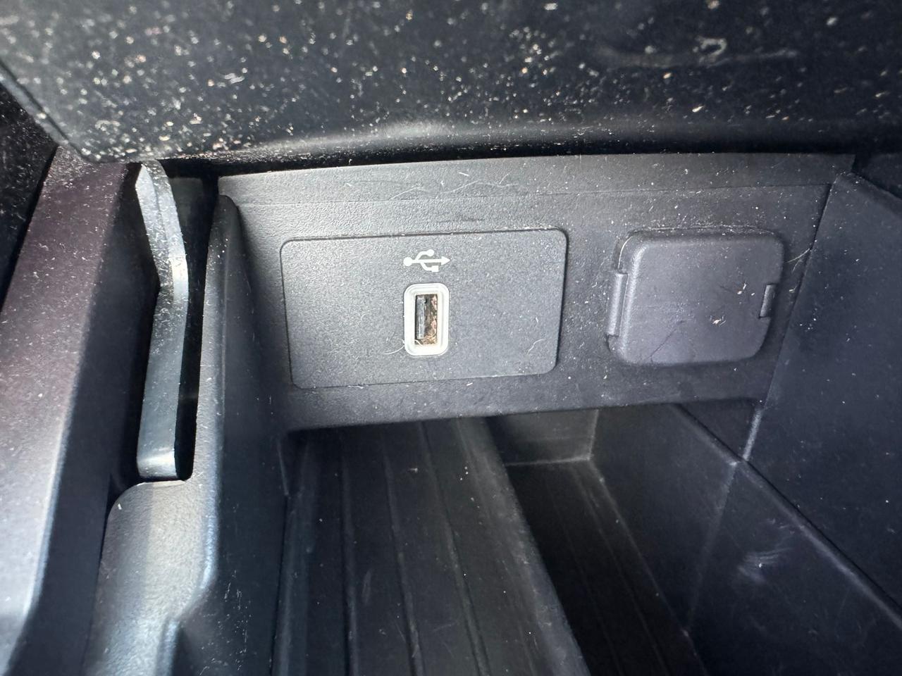 2017 Ford Transit Connect XLT Photo