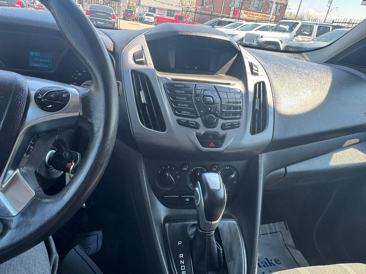 2017 Ford Transit Connect XLT Photo