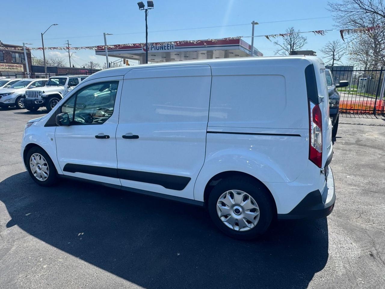 2017 Ford Transit Connect XLT Photo