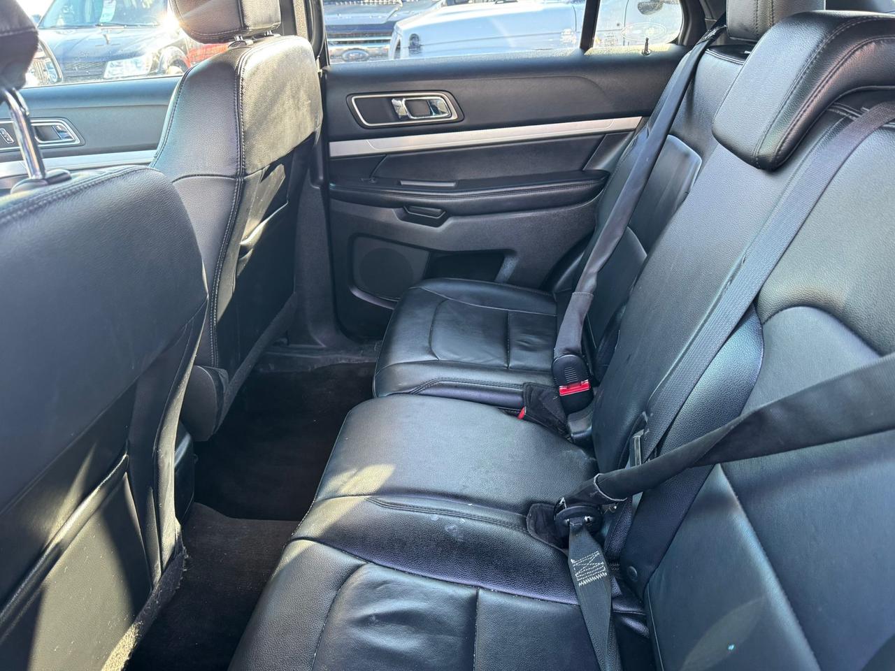 2016 Ford Explorer XLT Photo