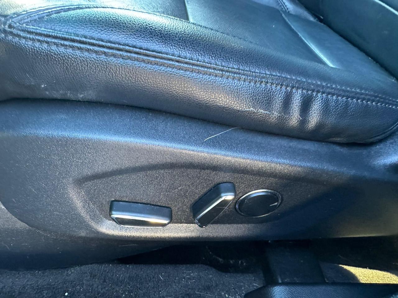 2016 Ford Explorer XLT Photo