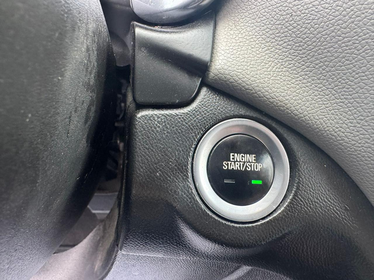 2019 Chevrolet Equinox LT Photo