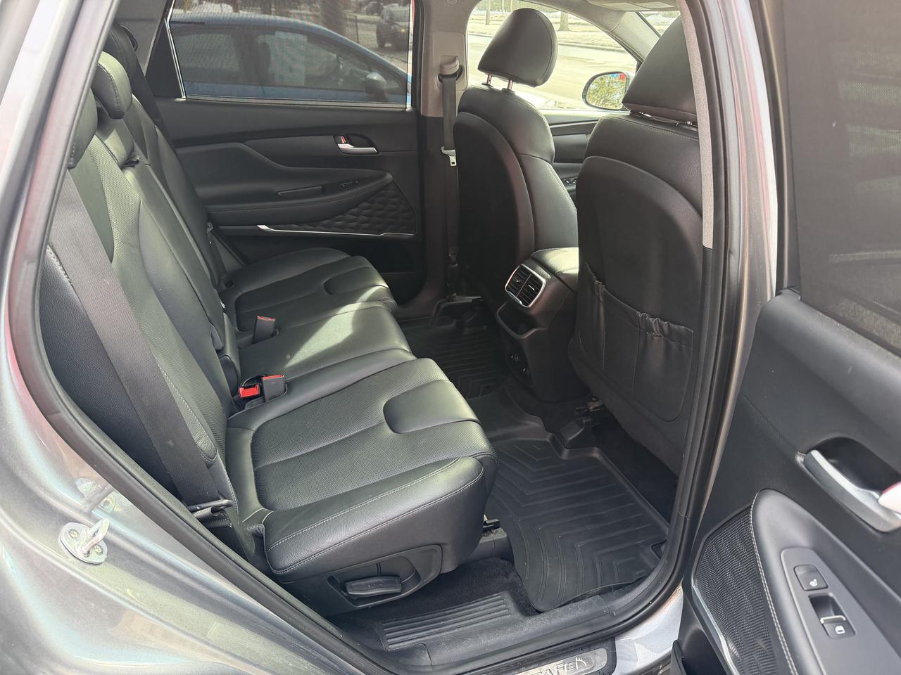 2019 Hyundai Santa Fe LUXURY AWD Photo