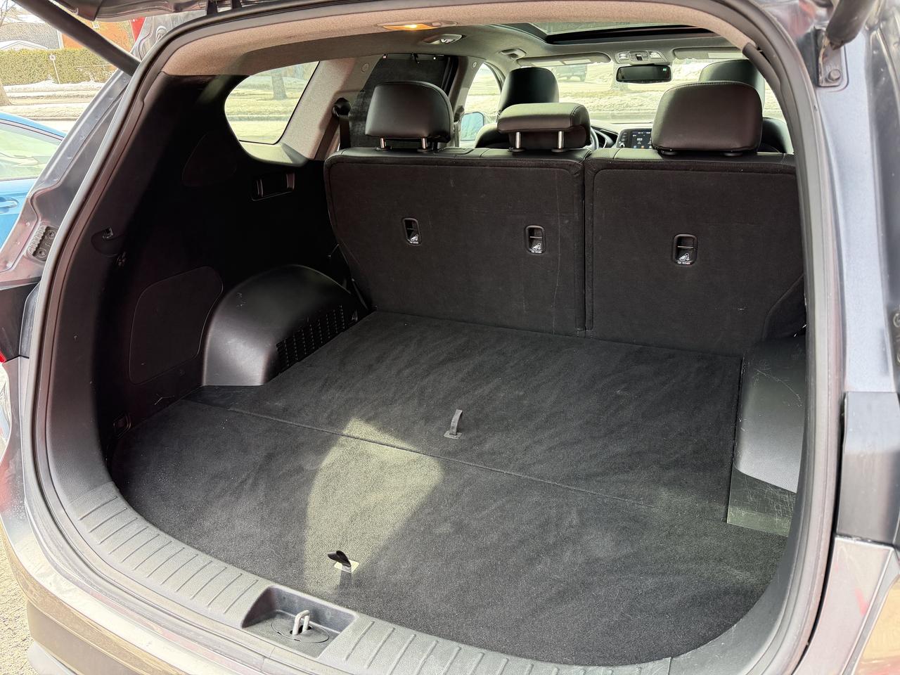 2019 Hyundai Santa Fe LUXURY AWD Photo