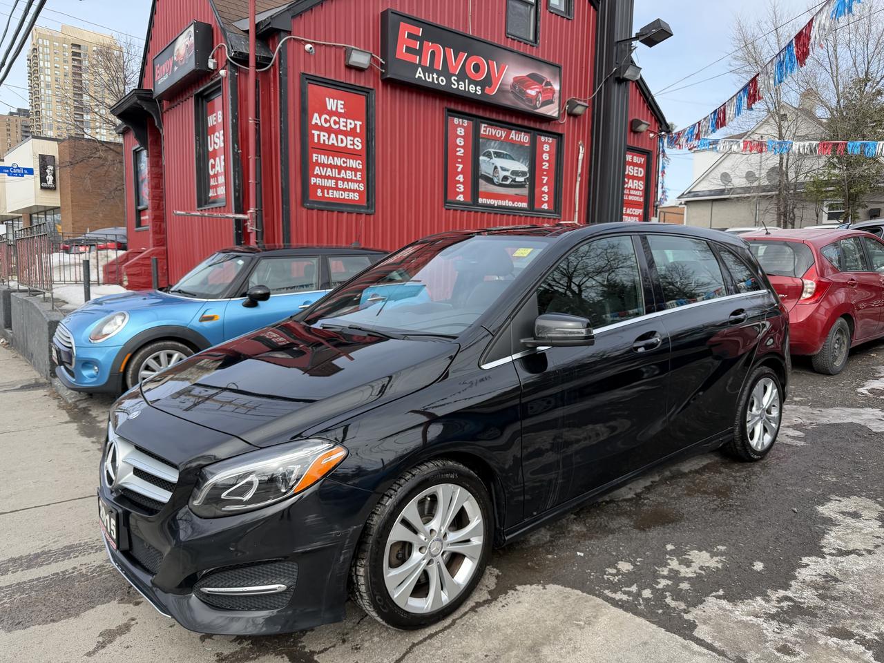 2015 Mercedes-Benz B-Class B 250 4-MATIC Photo0