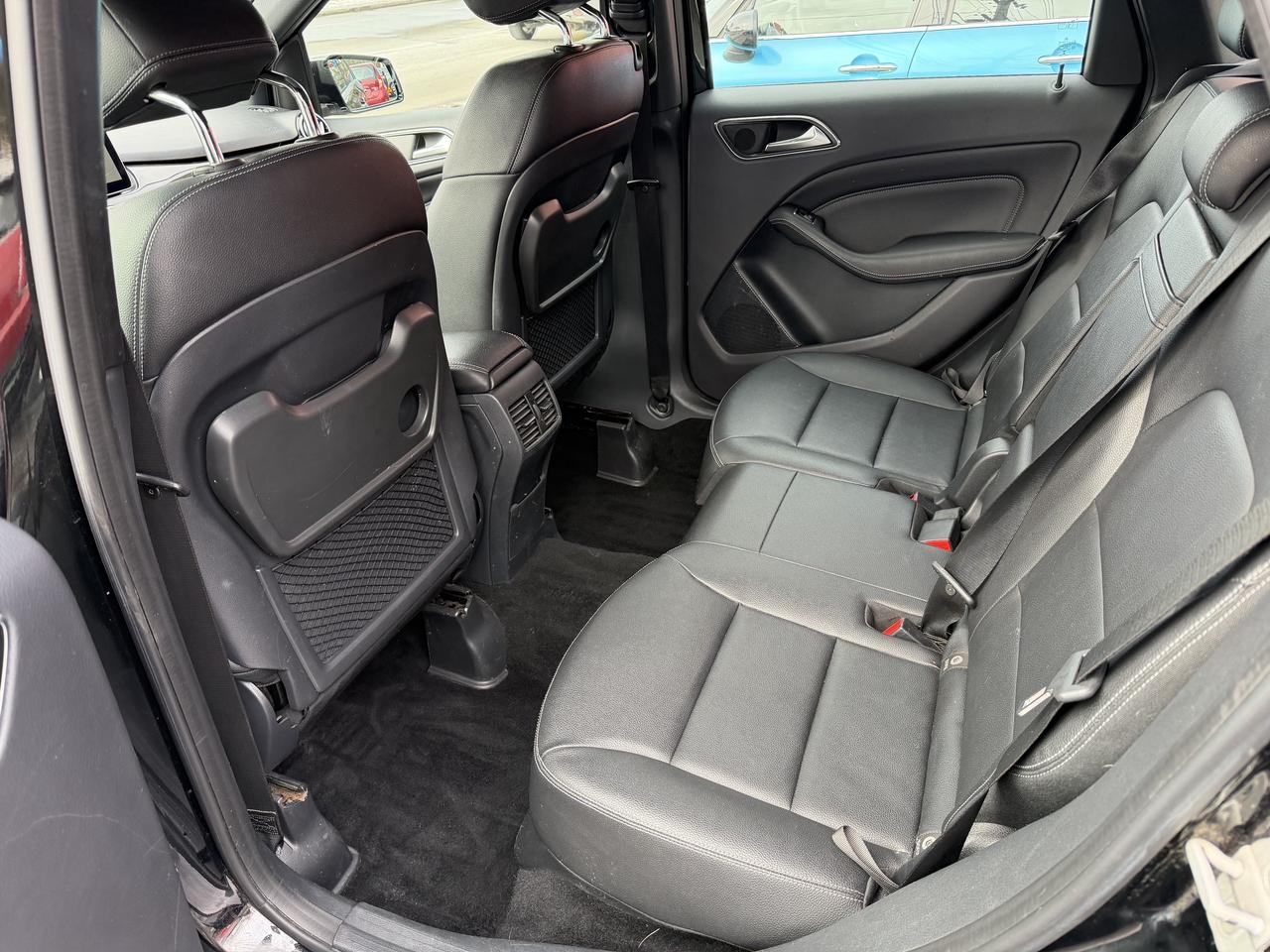 2015 Mercedes-Benz B-Class B 250 4-MATIC Photo