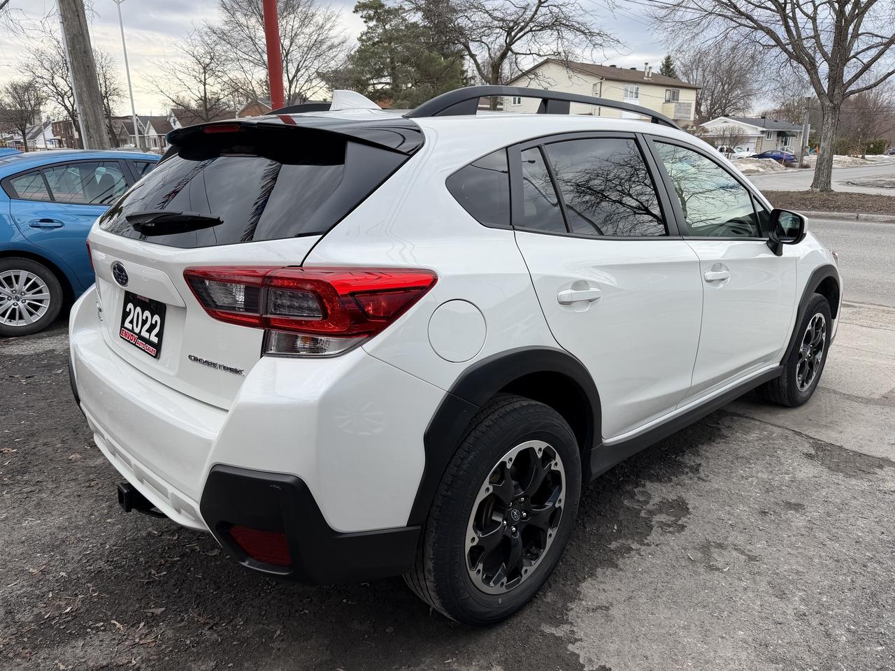 2022 Subaru Crosstrek Premium Photo3