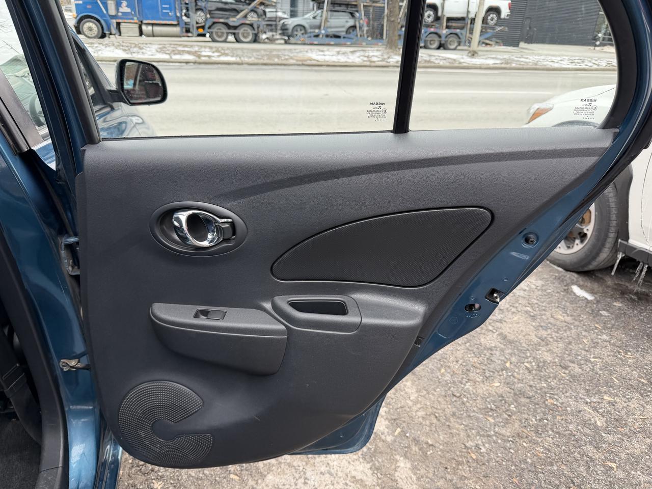 2017 Nissan Micra  Photo