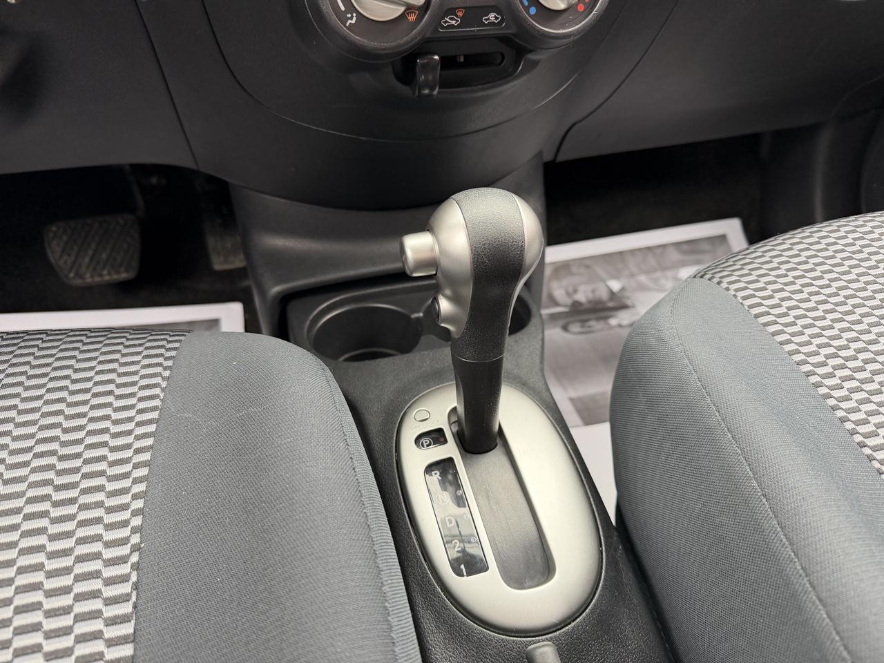 2017 Nissan Micra  Photo