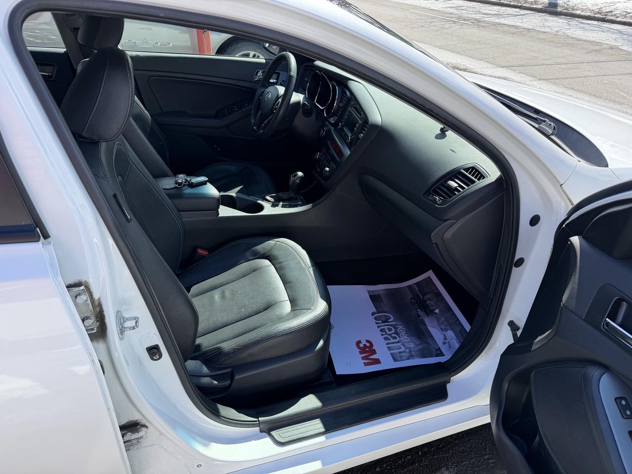 2012 Kia Optima EX Photo