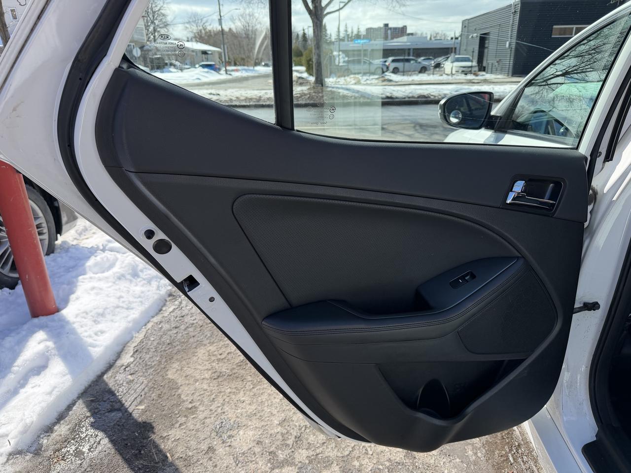 2012 Kia Optima EX Photo