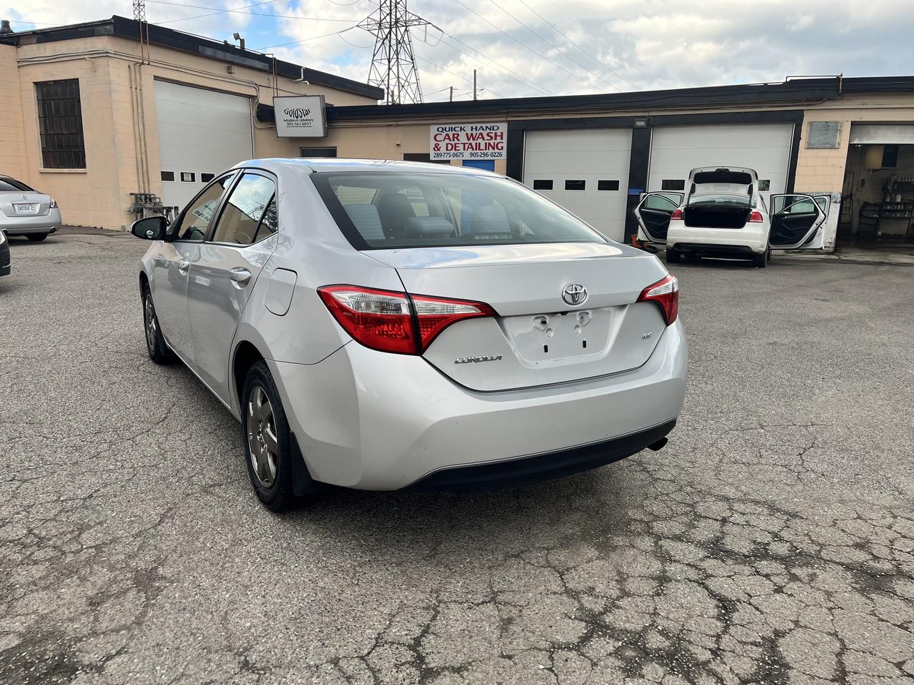 2014 Toyota Corolla Luxury Photo