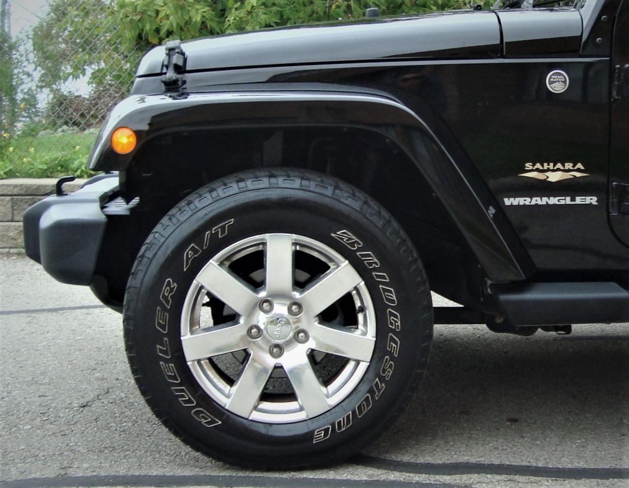 2013 Jeep Wrangler SAHARA 4X4 Photo