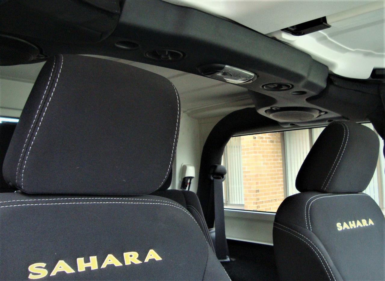 2013 Jeep Wrangler SAHARA 4X4 Photo