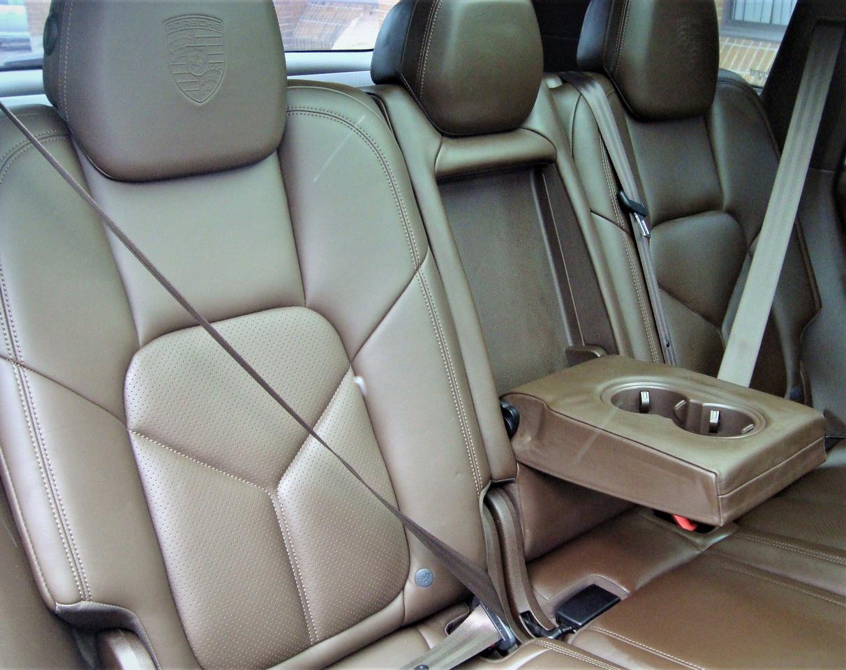 2015 Porsche Cayenne S e-Hybrid AWD Photo