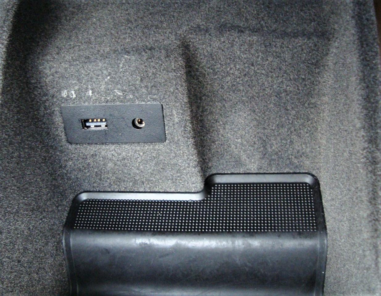 2015 Porsche Cayenne S e-Hybrid AWD Photo