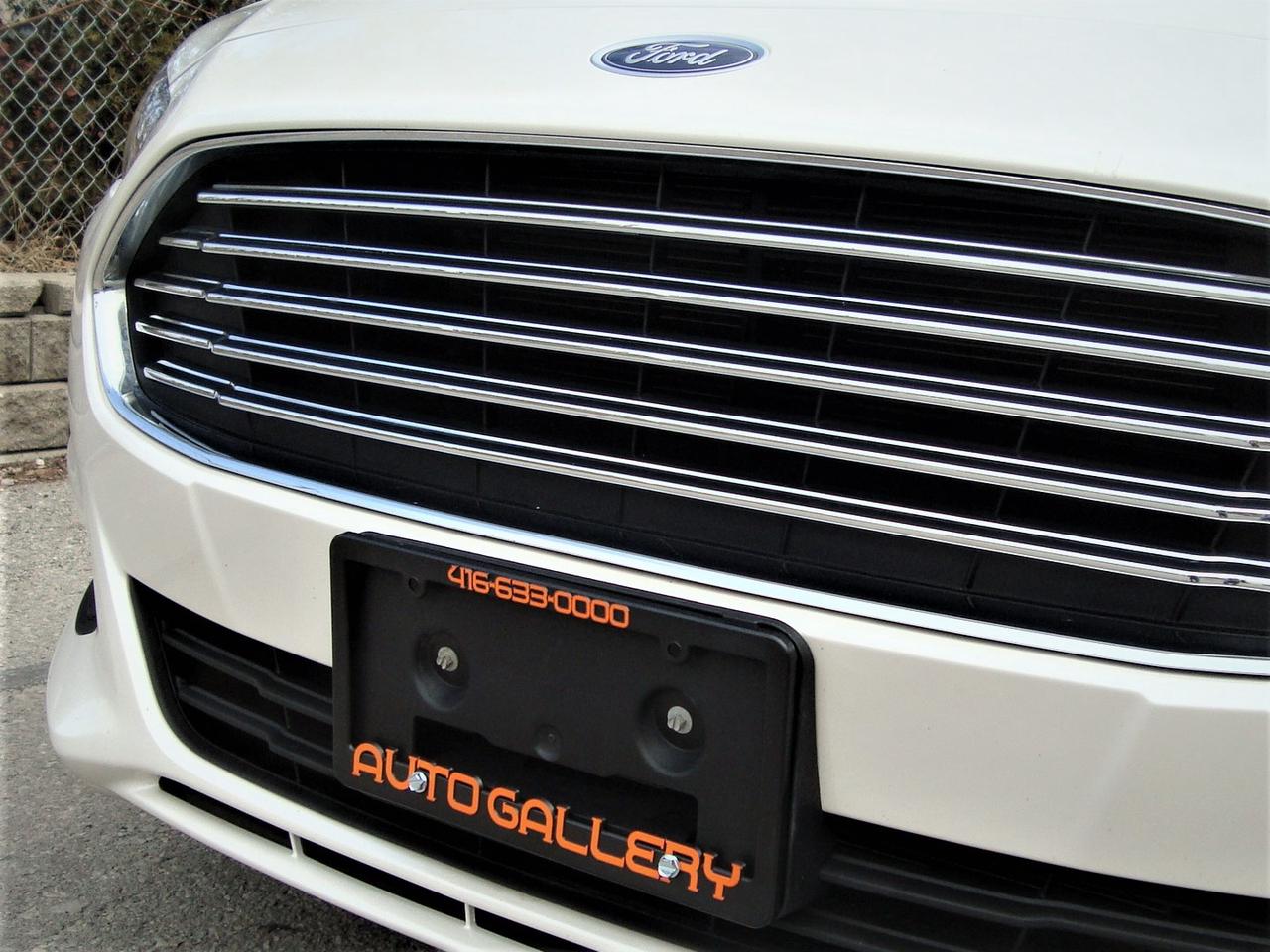 2015 Ford Fusion SE | ONLY 67K | 1 OWNER | CARFAX CLEAN Photo