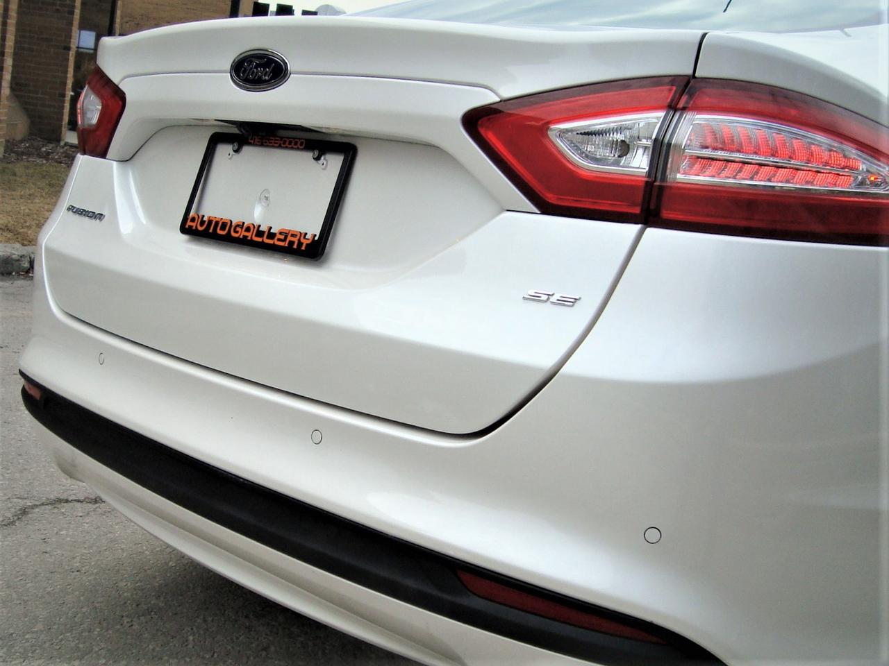 2015 Ford Fusion SE | ONLY 67K | 1 OWNER | CARFAX CLEAN Photo