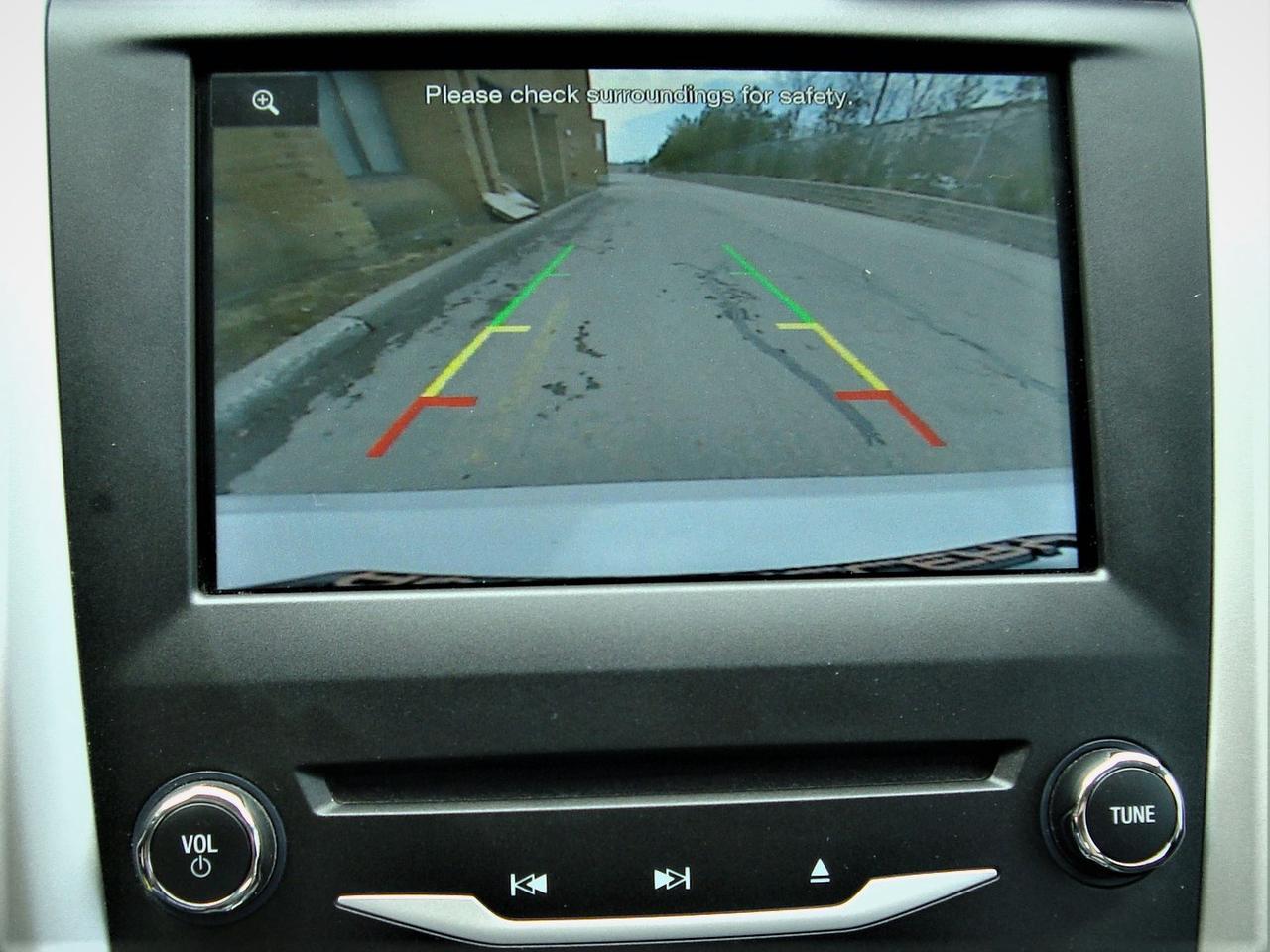 2015 Ford Fusion SE | ONLY 67K | 1 OWNER | CARFAX CLEAN Photo